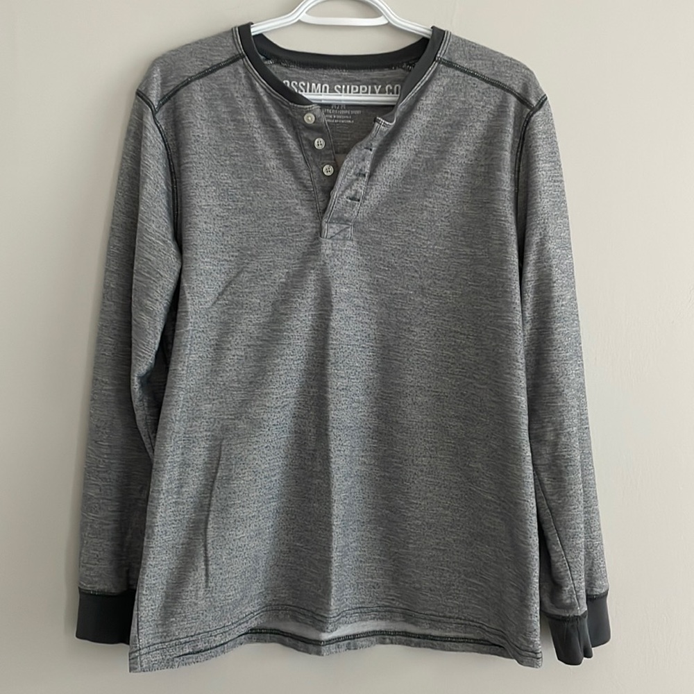 Men’s cotton Long sleeve medium athletic fit long sleeve shirt